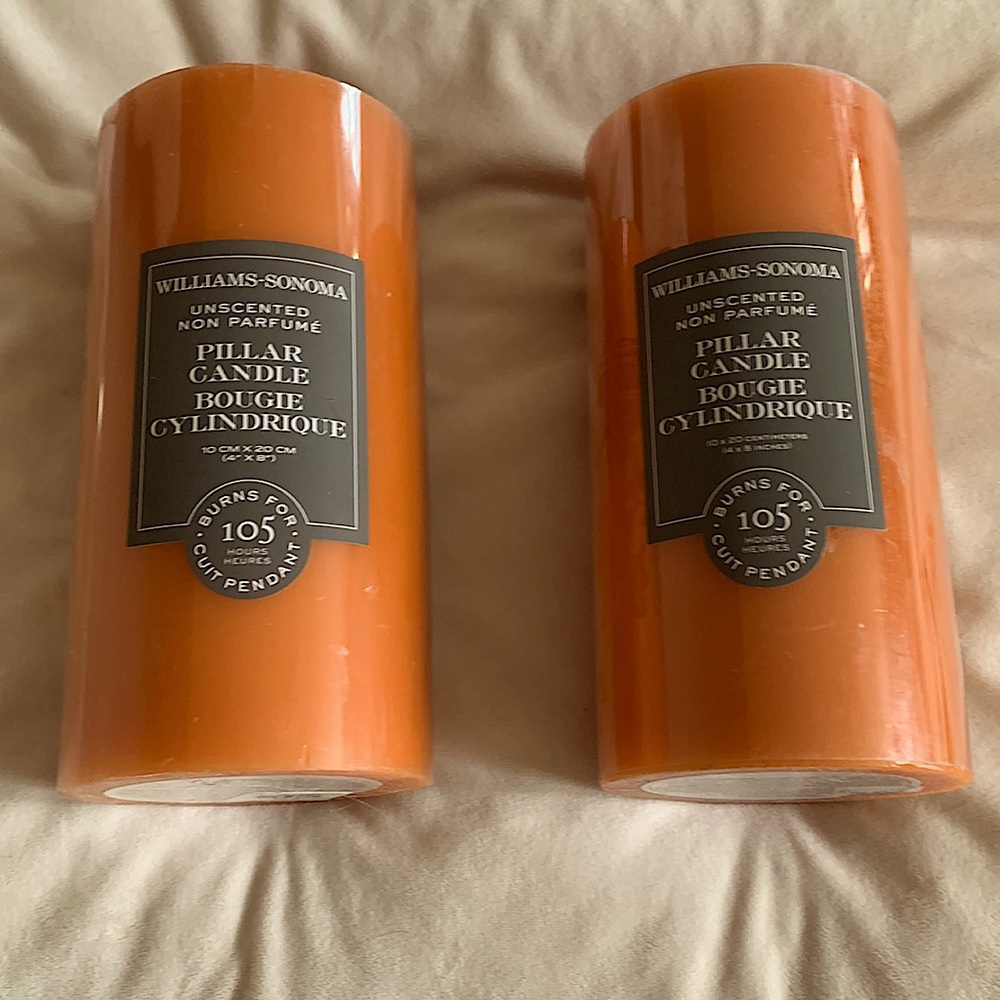 2 William Sonoma candles. Each burns for 105 hrs